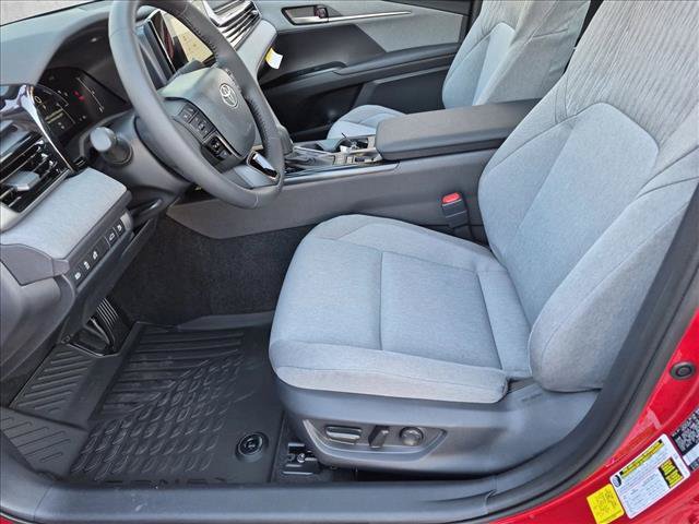 New 2027 Toyota Camry LE w/ Convenience Package FWD image 4
