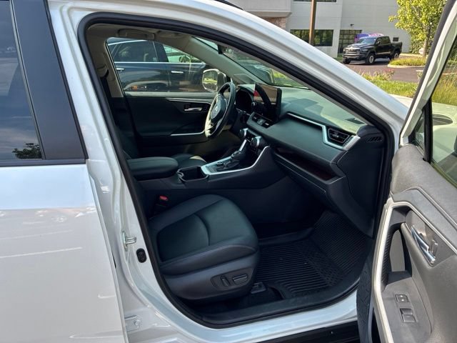 Used 2023 Toyota RAV4 Limited AWD/4WD image 12