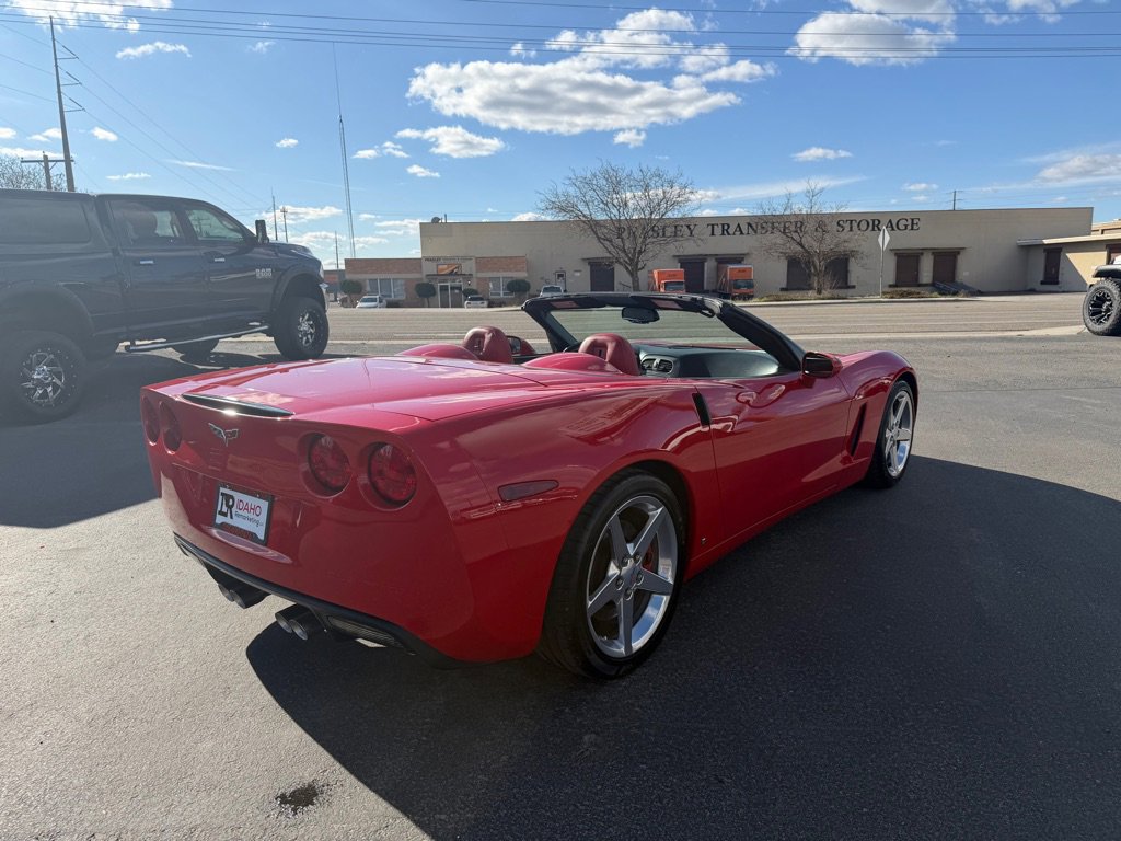Used 2006 Chevrolet Corvette Convertible w/ Preferred Equipment Group RWD image 5