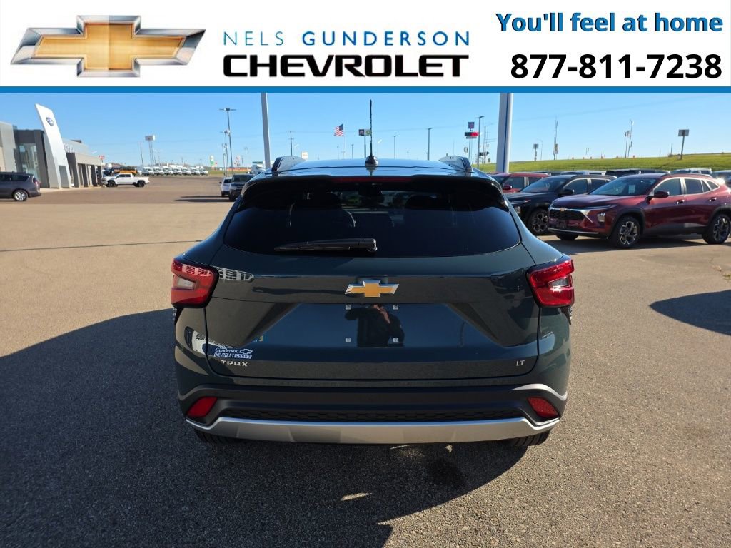 New 2026 Chevrolet Trax LT w/ Driver Confidence Package image 6