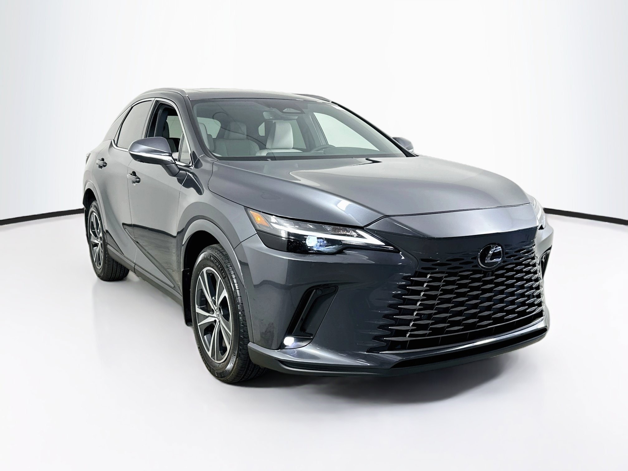 Used 2026 Lexus RX 350 FWD image 3