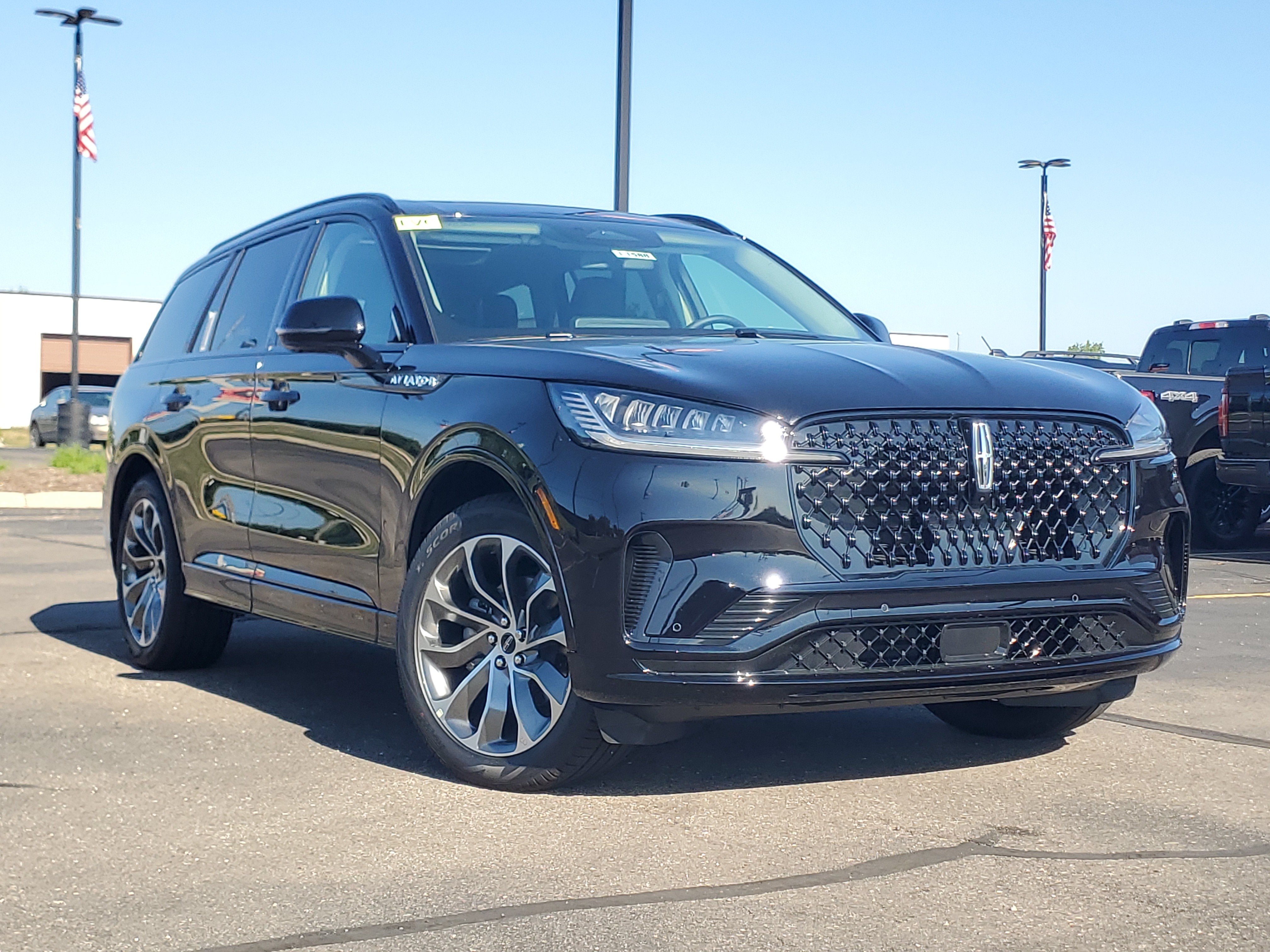 New 2026 Lincoln Aviator AWD video 1