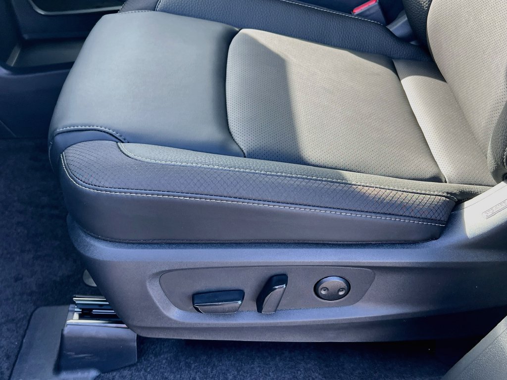 New 2026 Nissan Pathfinder SL FWD image 18