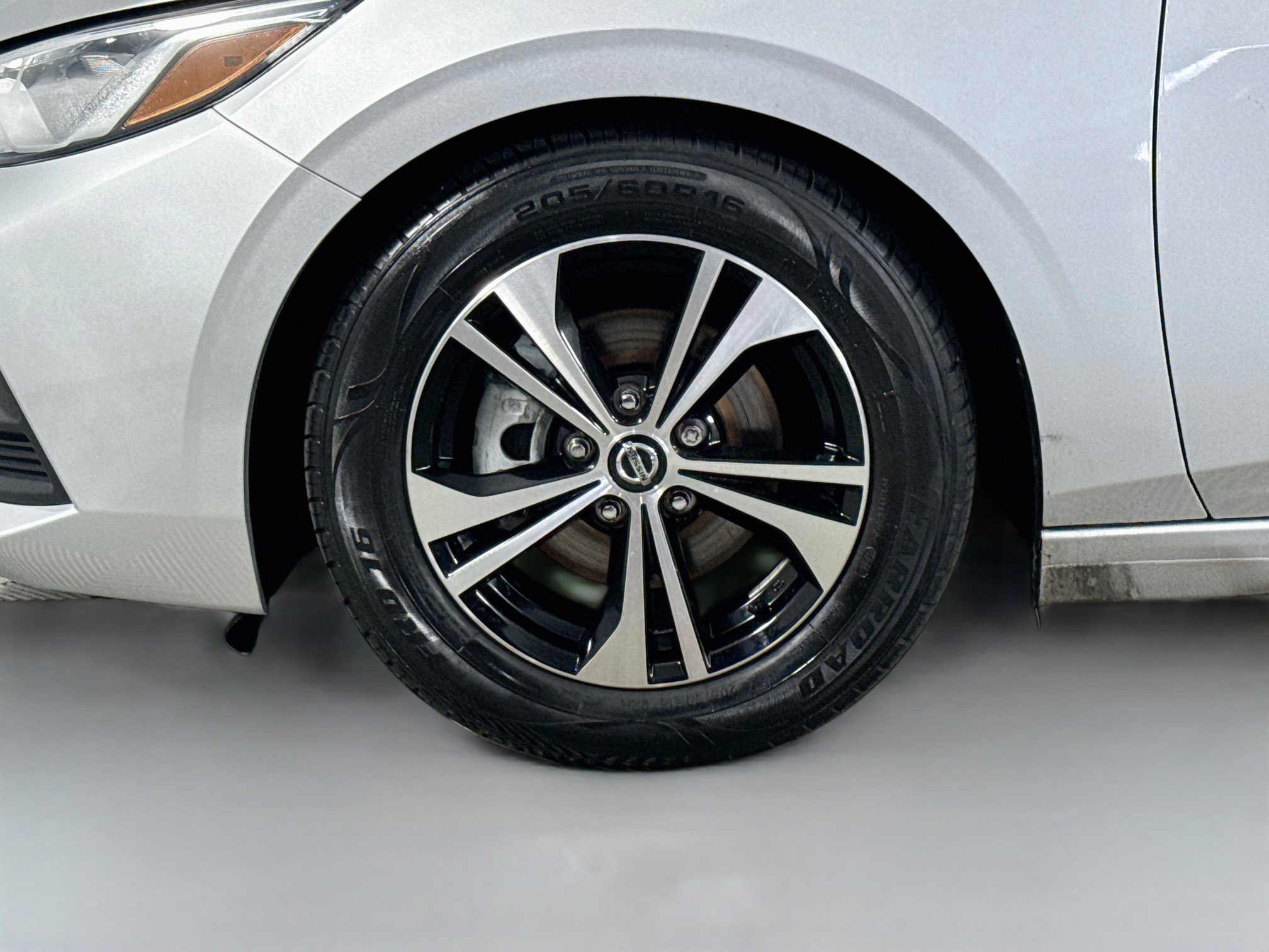 Used 2020 Nissan Sentra SV FWD image 38
