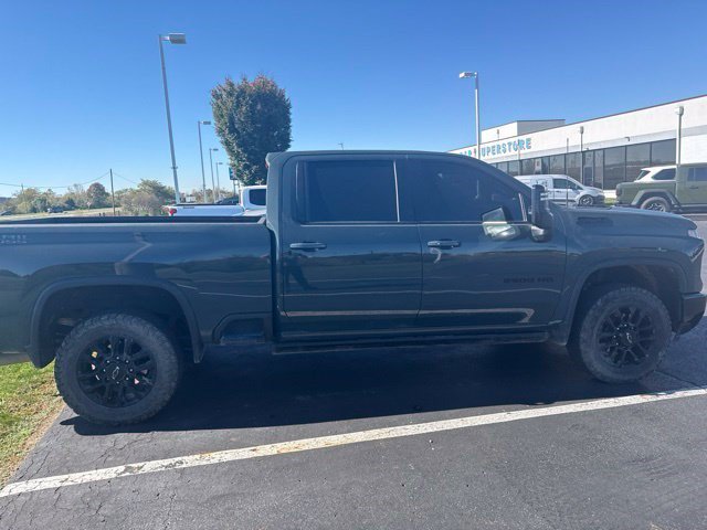 Used 2025 Chevrolet Silverado 2500 LTZ w/ Trail Boss Package AWD/4WD image 10