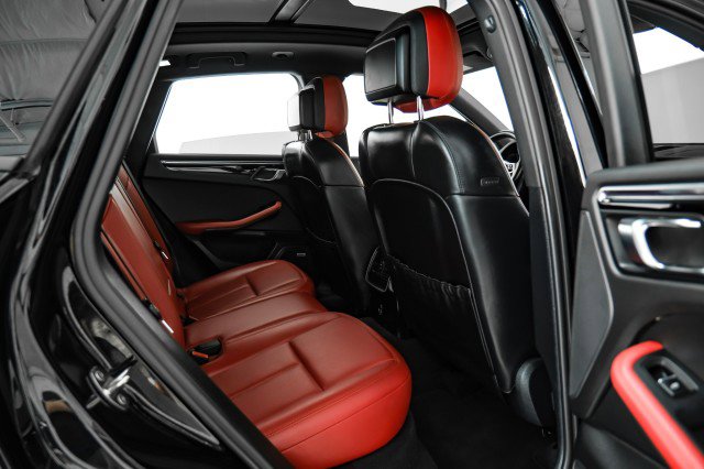 Used 2021 Porsche Macan image 28
