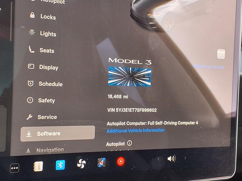 Used 2025 Tesla Model 3 Performance image 32