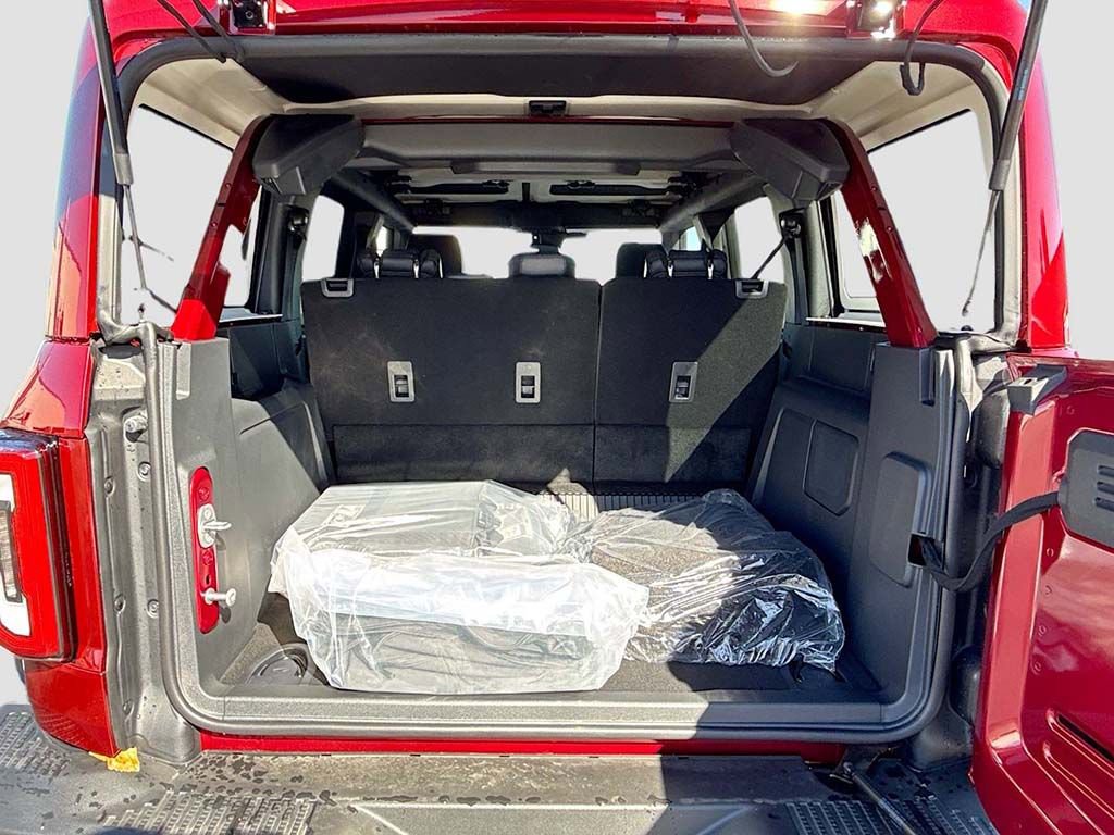New 2025 Ford Bronco Badlands AWD/4WD image 16