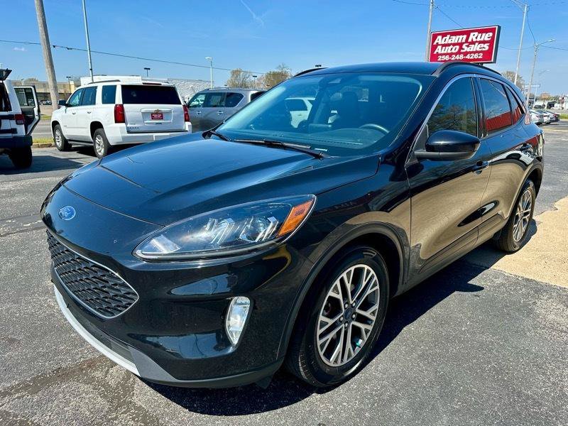 Used 2022 Ford Escape SEL w/ Technology Package FWD image 4