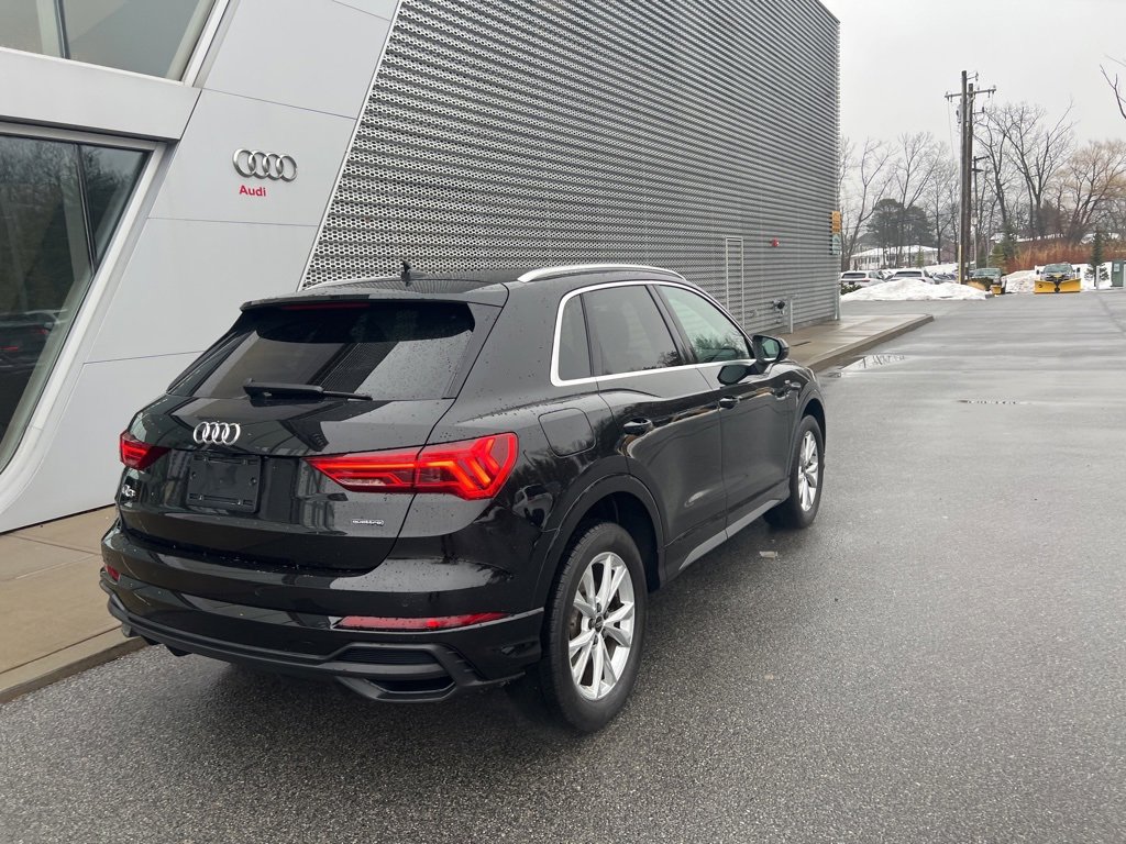 Used 2023 Audi Q3 2.0T Premium image 27