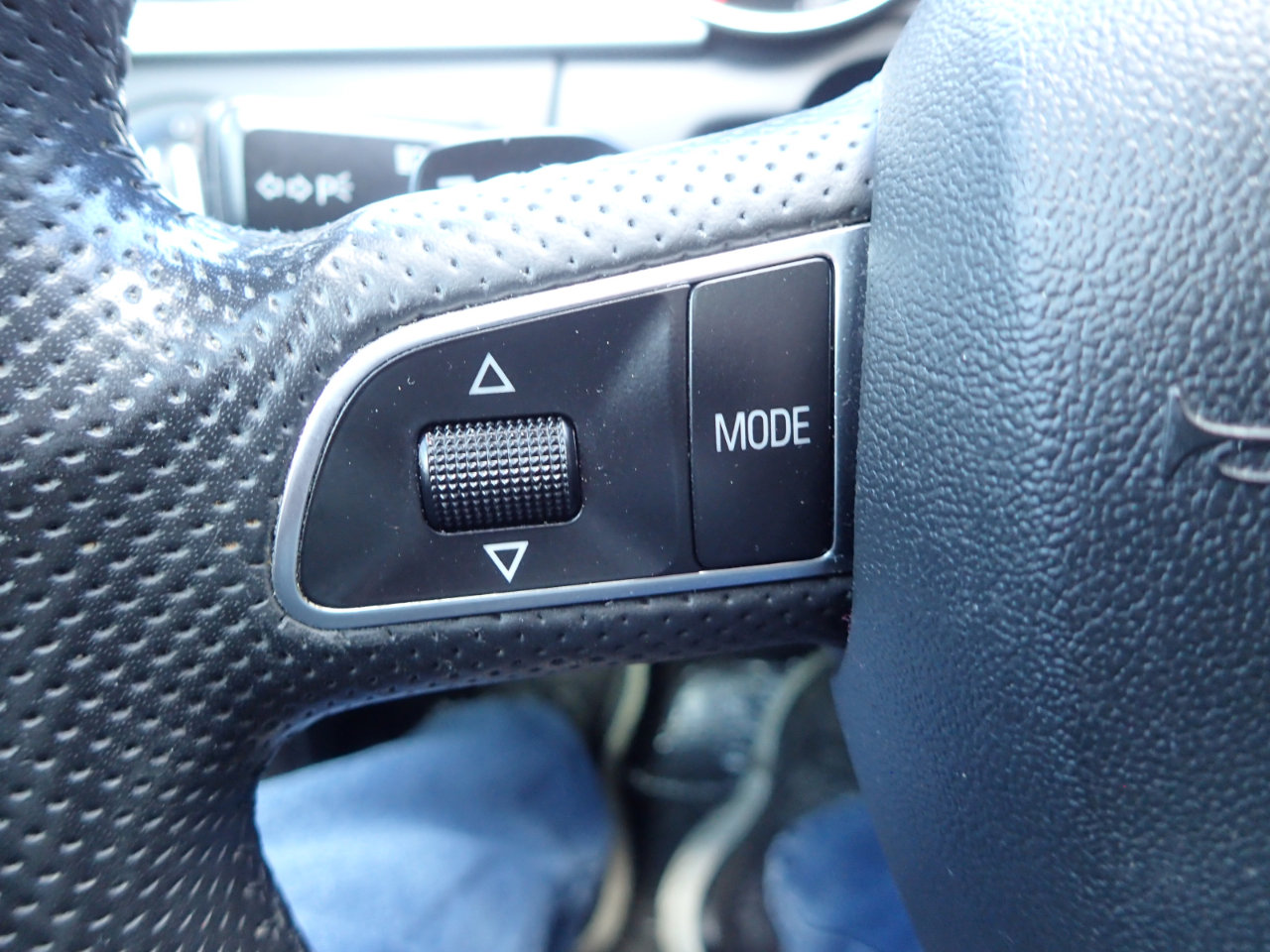 Used 2011 Audi A5 2.0T Premium Plus image 15