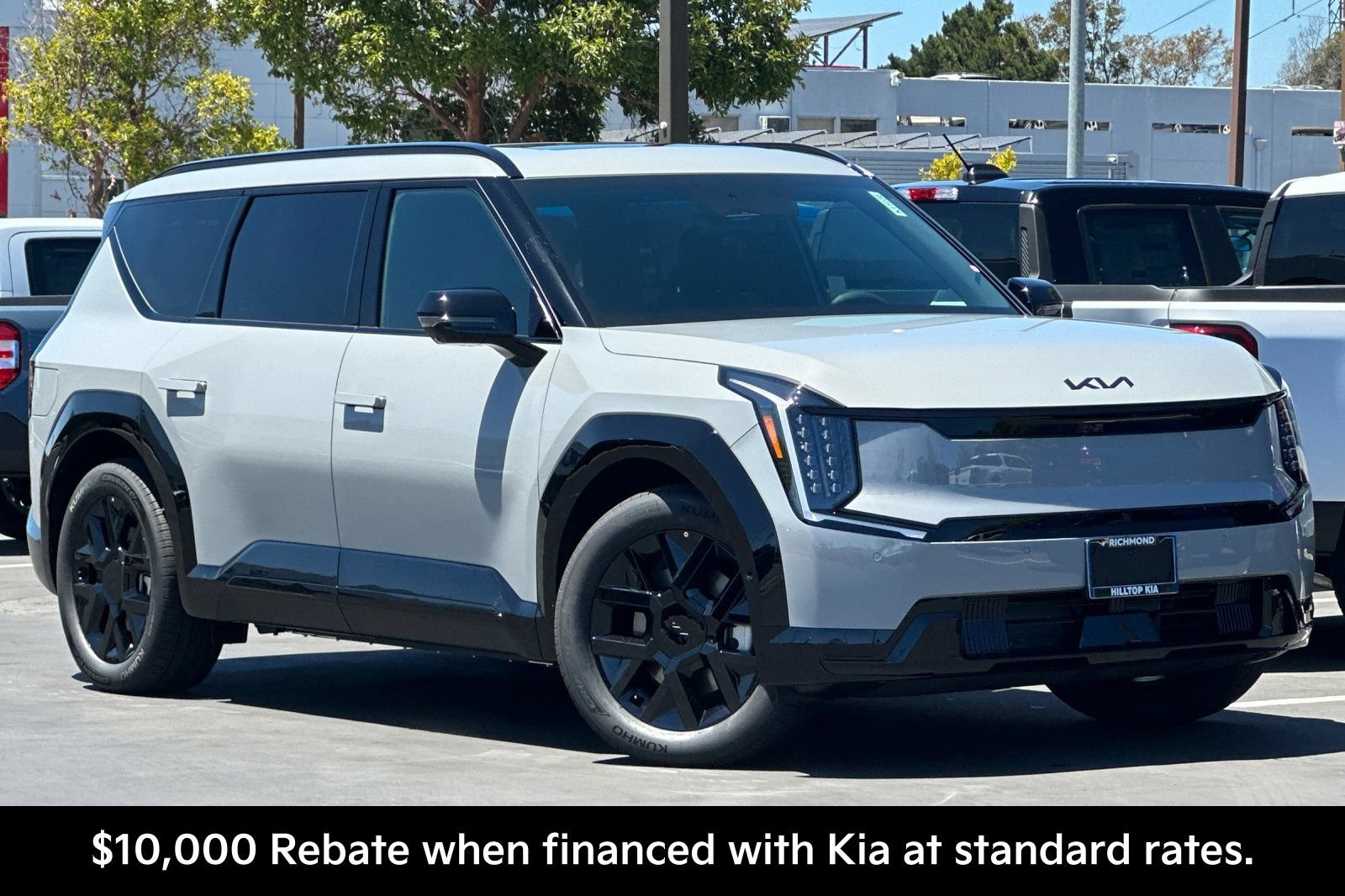 New 2026 Kia EV9 Land AWD/4WD image 2