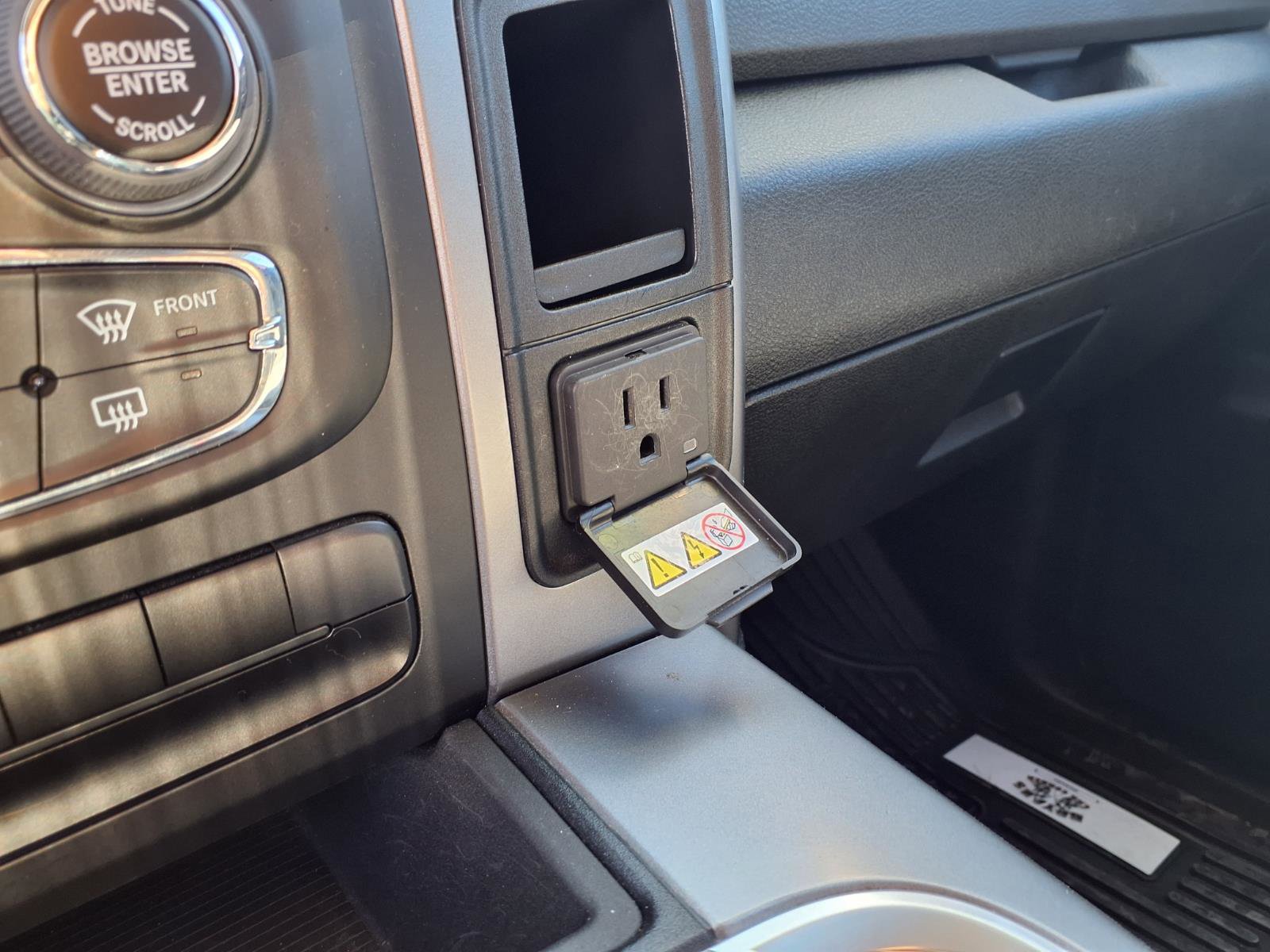 Used 2023 RAM 1500 Classic SLT w/ Trailer & Traction Group AWD/4WD image 13