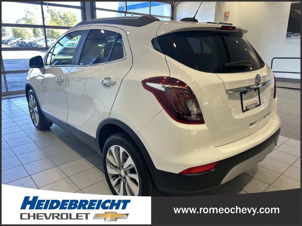 Used 2020 Buick Encore Preferred FWD image 5