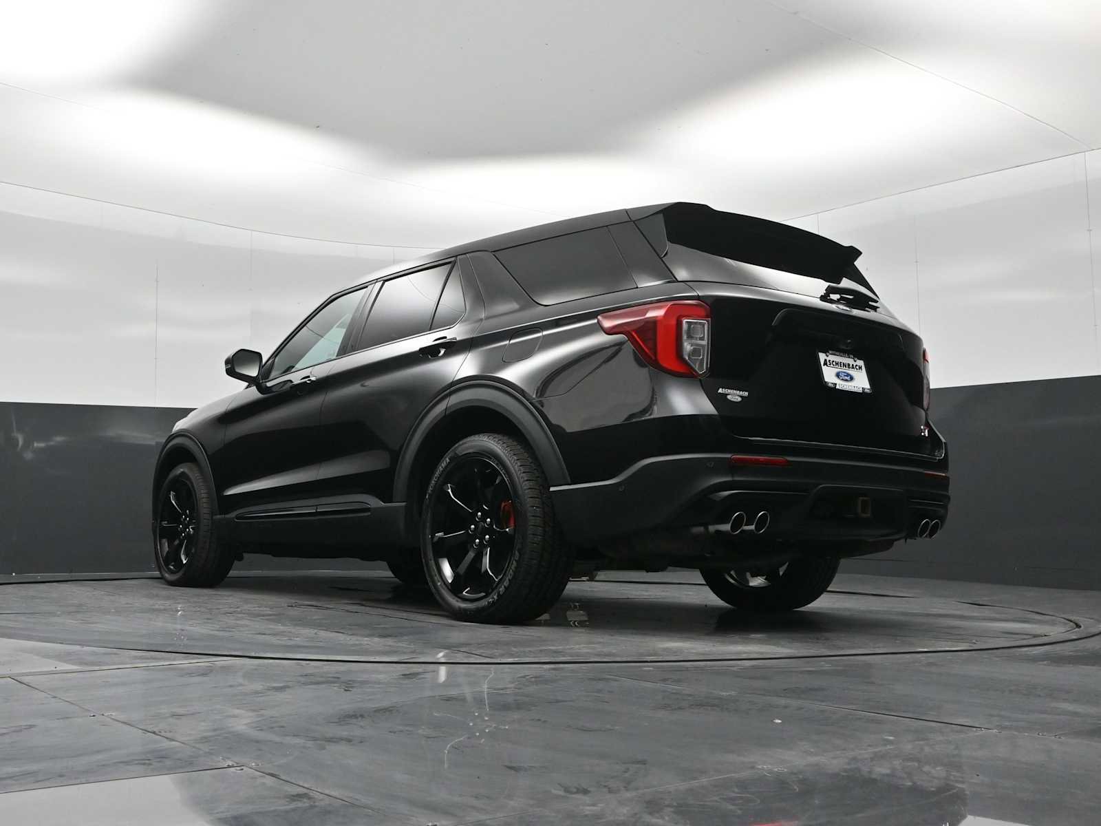 Used 2022 Ford Explorer ST w/ Equipment Group 401A image 22