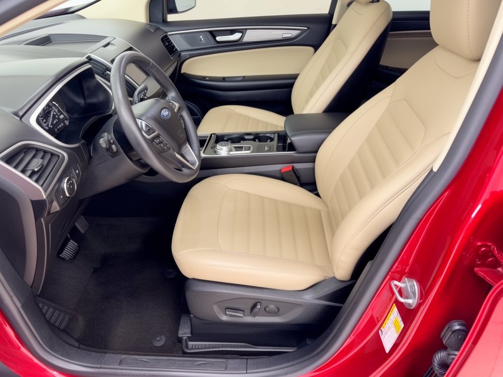 Certified 2020 Ford Edge SEL FWD image 5
