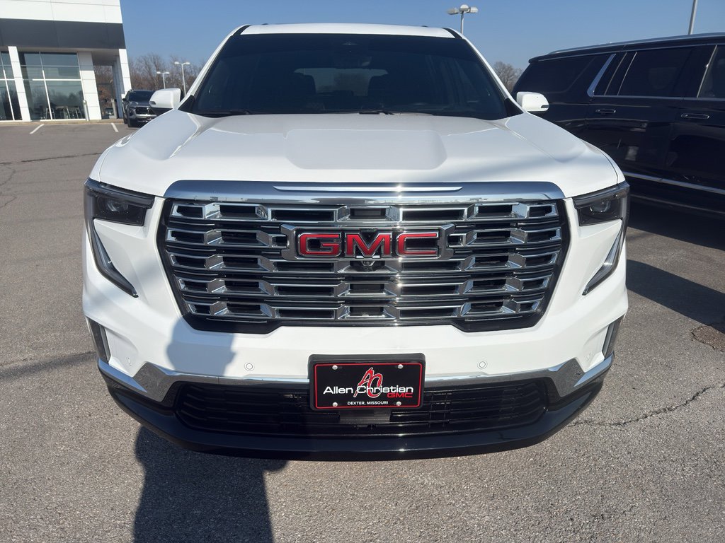 Used 2025 GMC Acadia Denali w/ Super Cruise Package FWD image 3