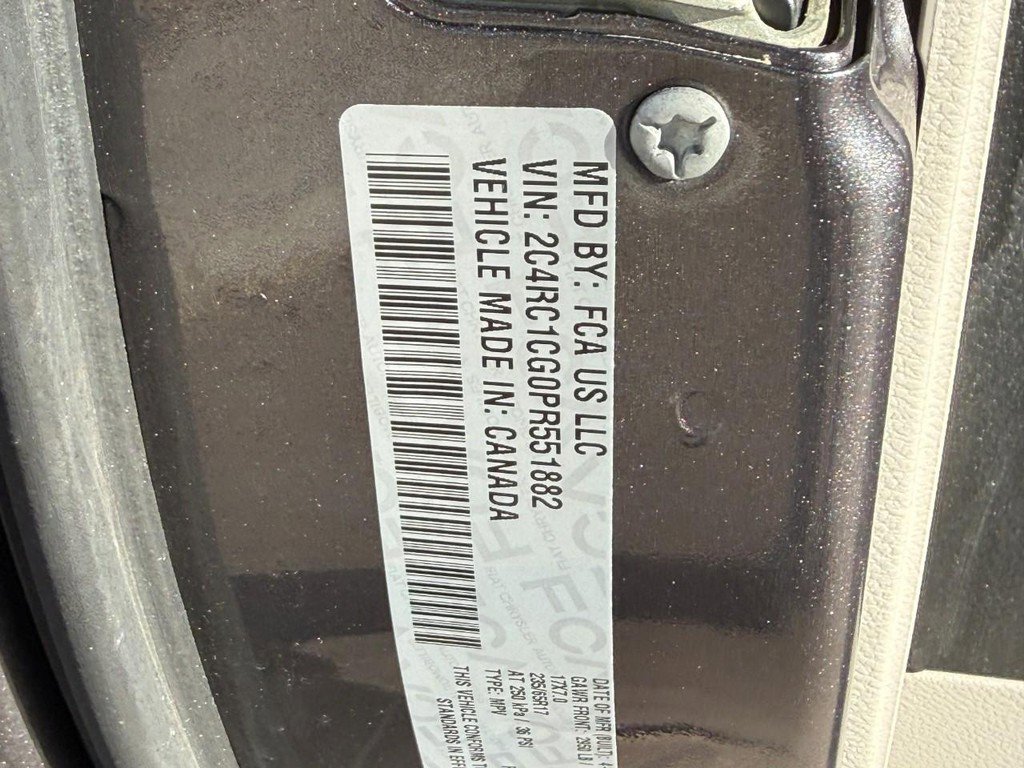 Used 2023 Chrysler Voyager LX image 26