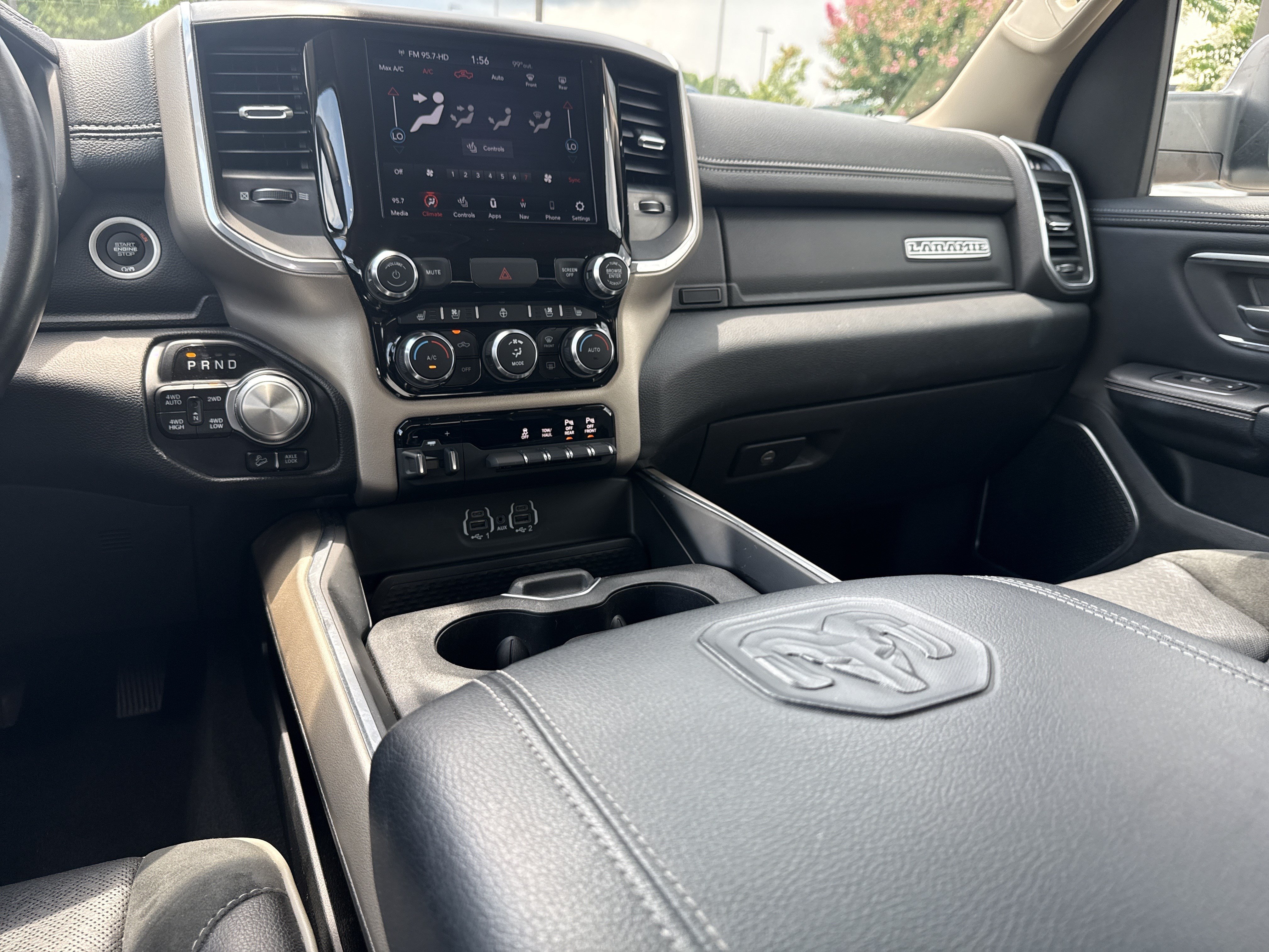 Used 2021 RAM 1500 Laramie AWD/4WD image 28