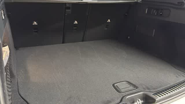 Certified 2026 Mercedes-Benz GLC 43 AMG 4MATIC image 33