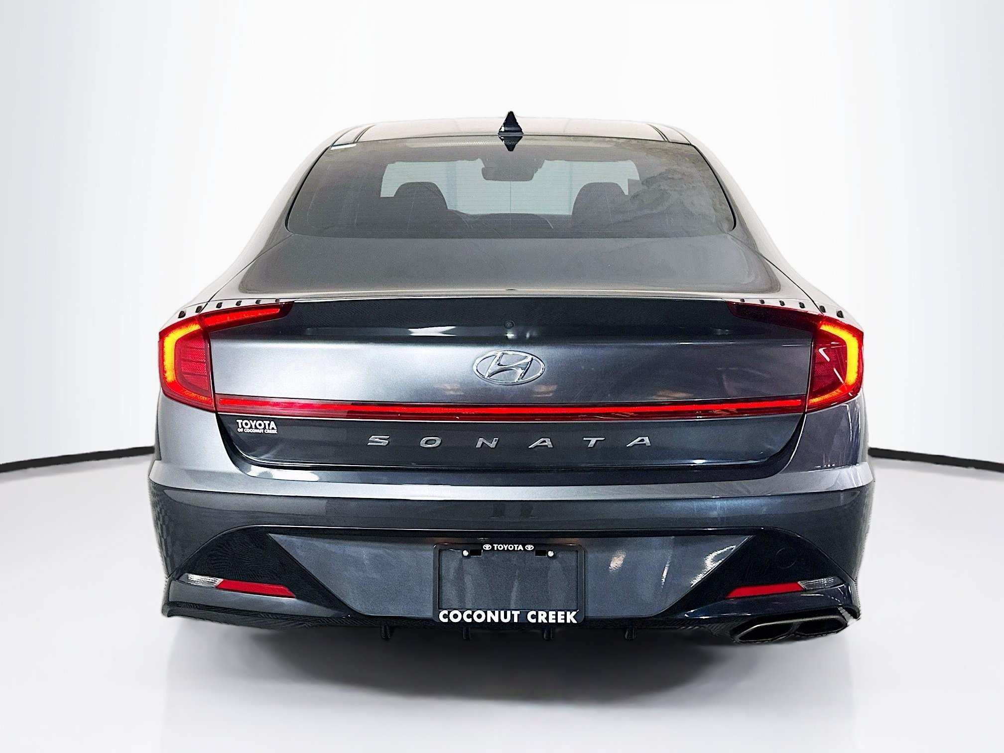 Used 2023 Hyundai Sonata SEL w/ Convenience Package FWD image 4