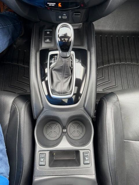 Used 2020 Nissan Rogue SL w/ Premium Package image 23