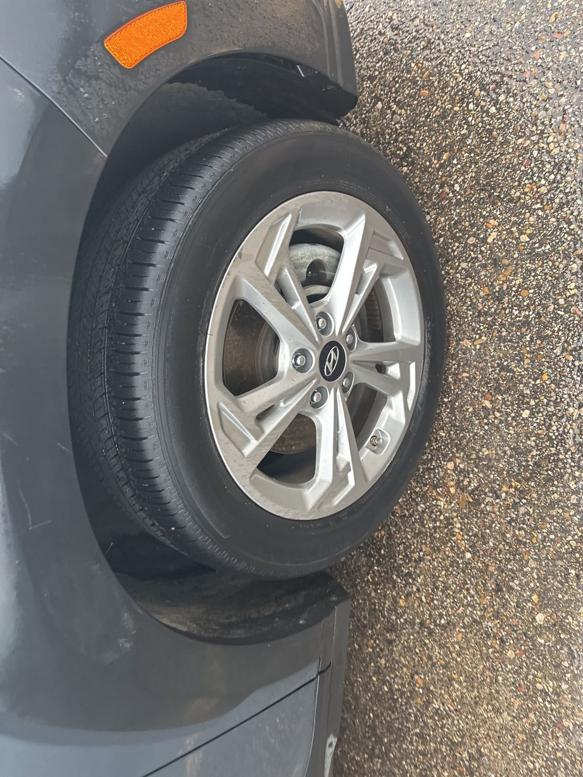 Used 2023 Hyundai Kona SEL image 4