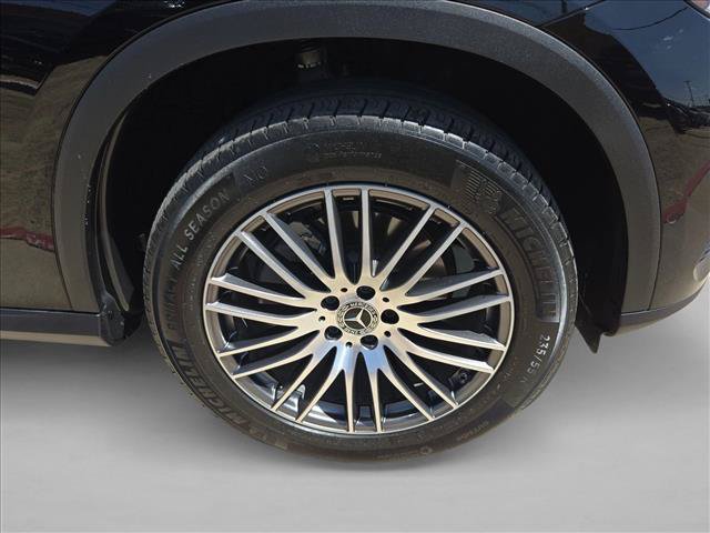 Used 2024 Mercedes-Benz GLC 300 image 24