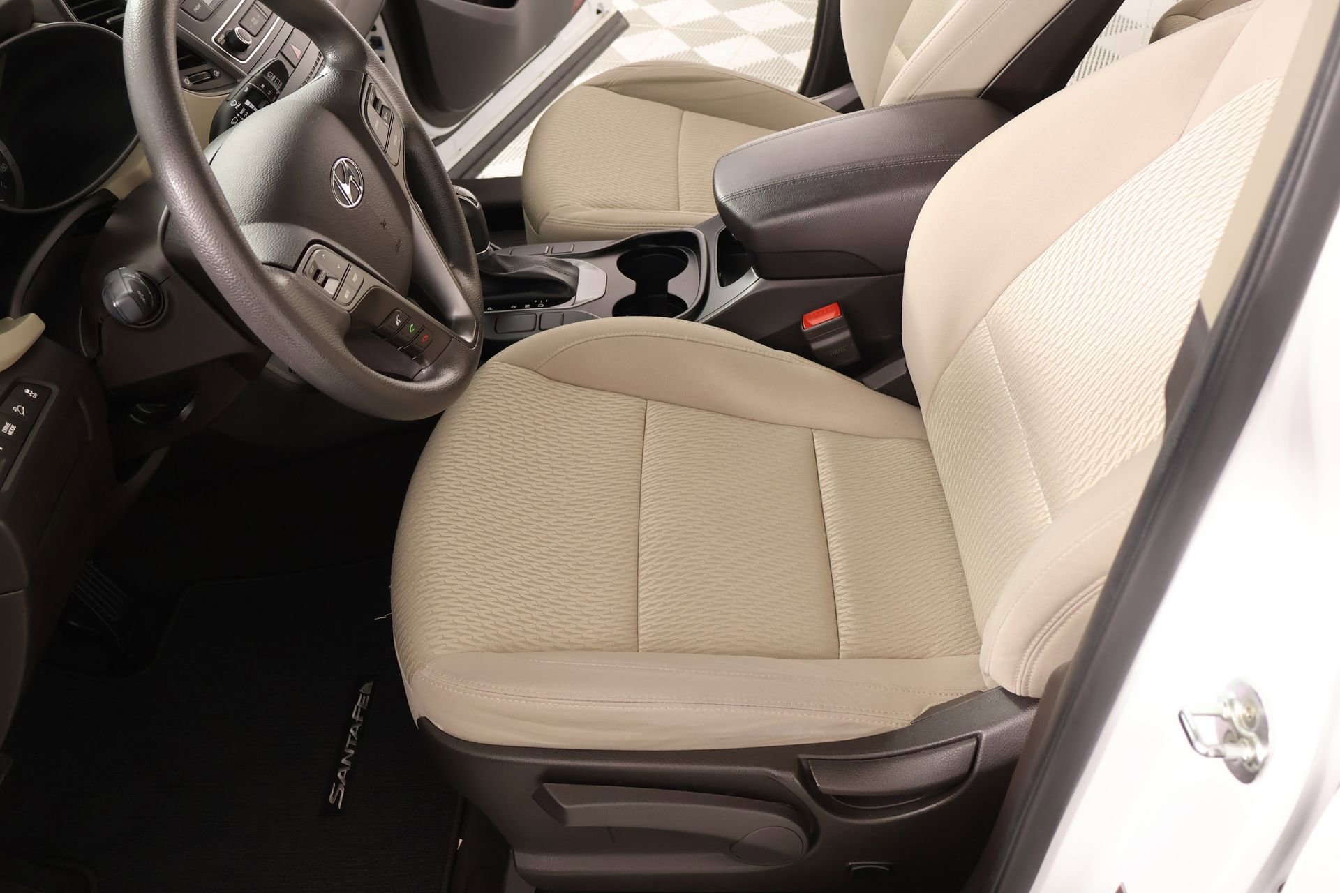 Used 2018 Hyundai Santa Fe Sport image 10