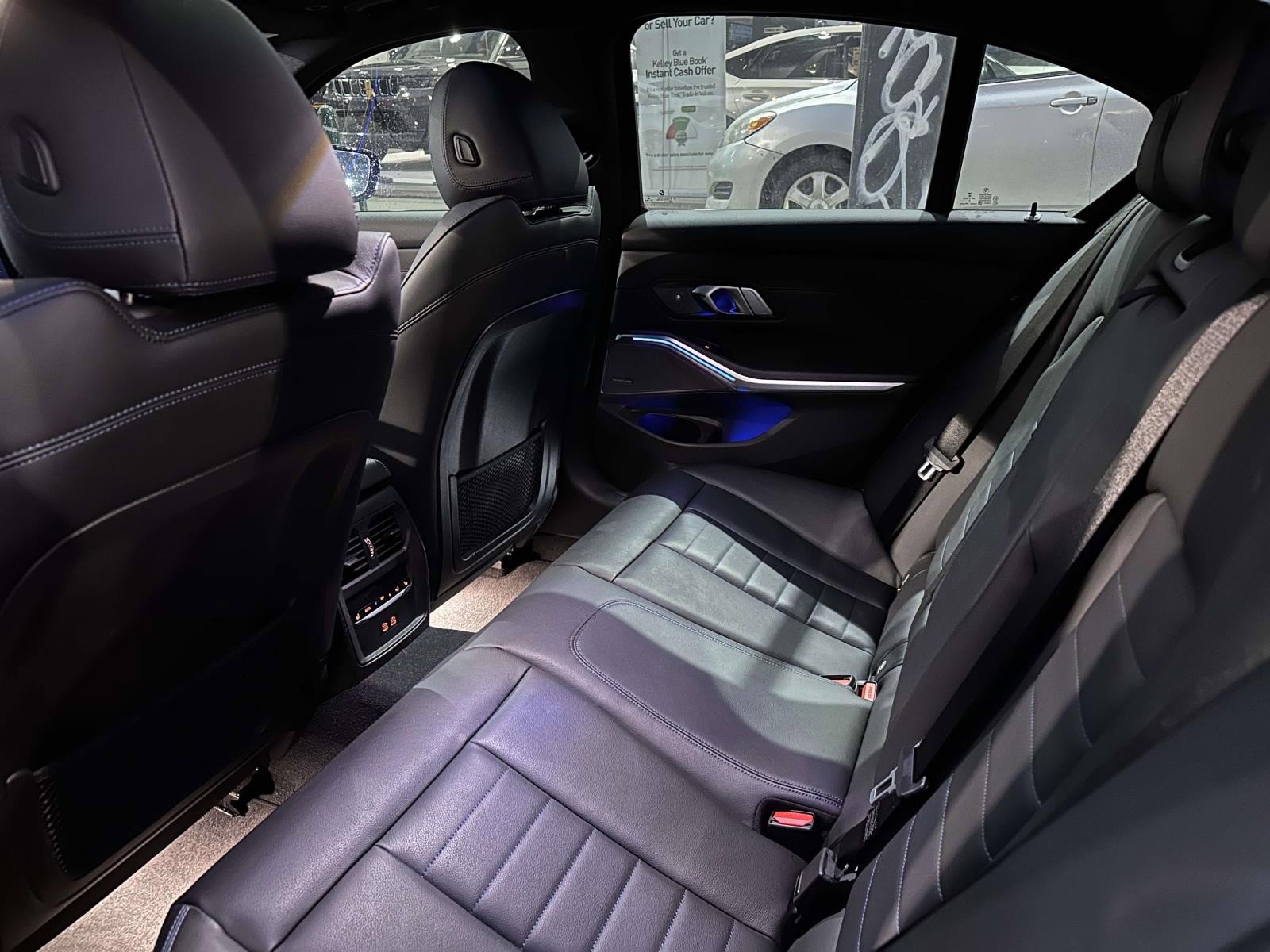 Used 2022 BMW M340i xDrive w/ Premium Package image 16