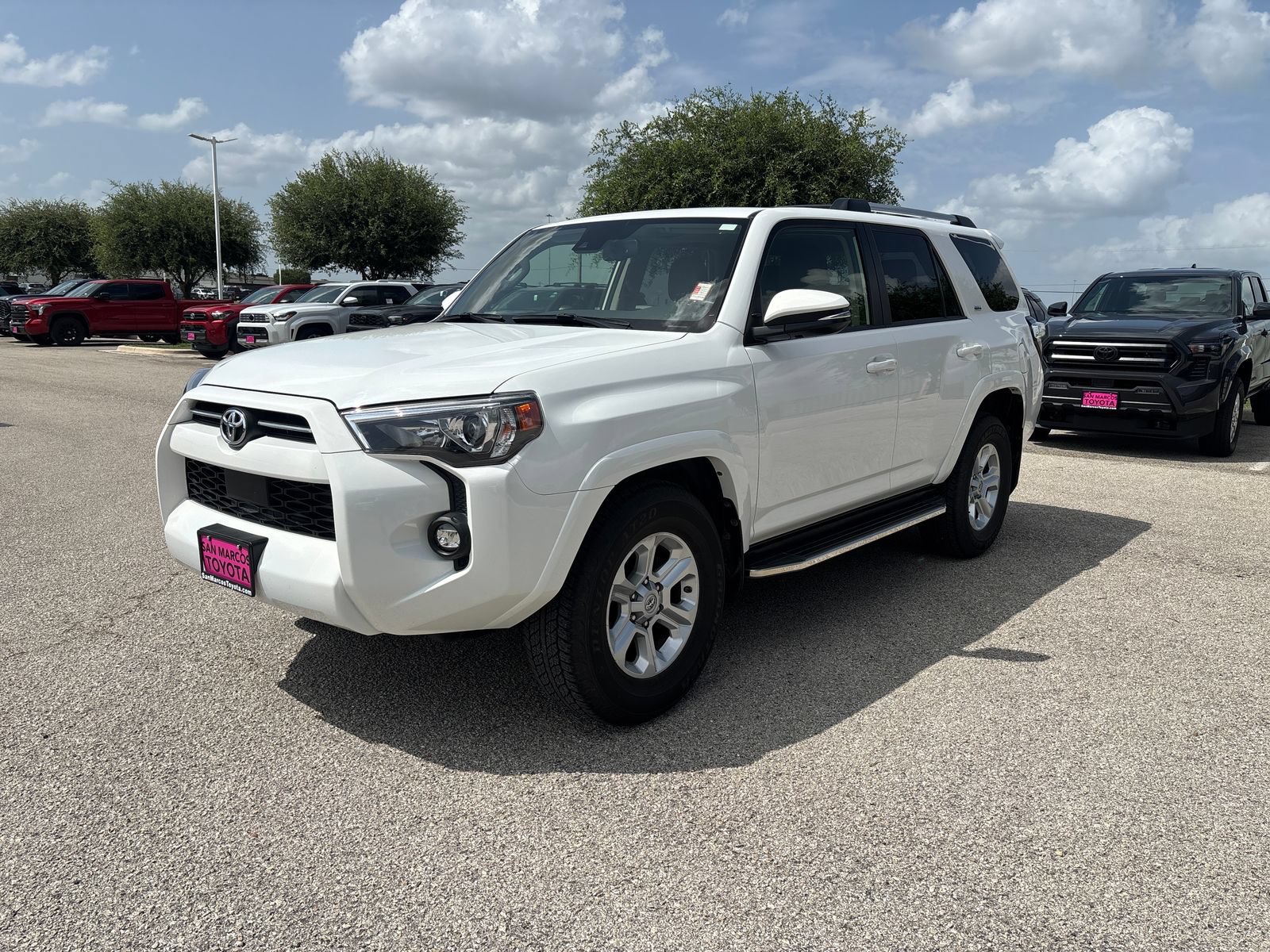 Used 2021 Toyota 4Runner SR5 Premium w/ Moonroof Package RWD image 1