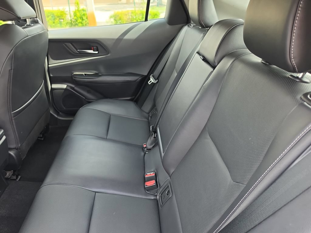 Used 2024 Toyota Prius XLE FWD image 29