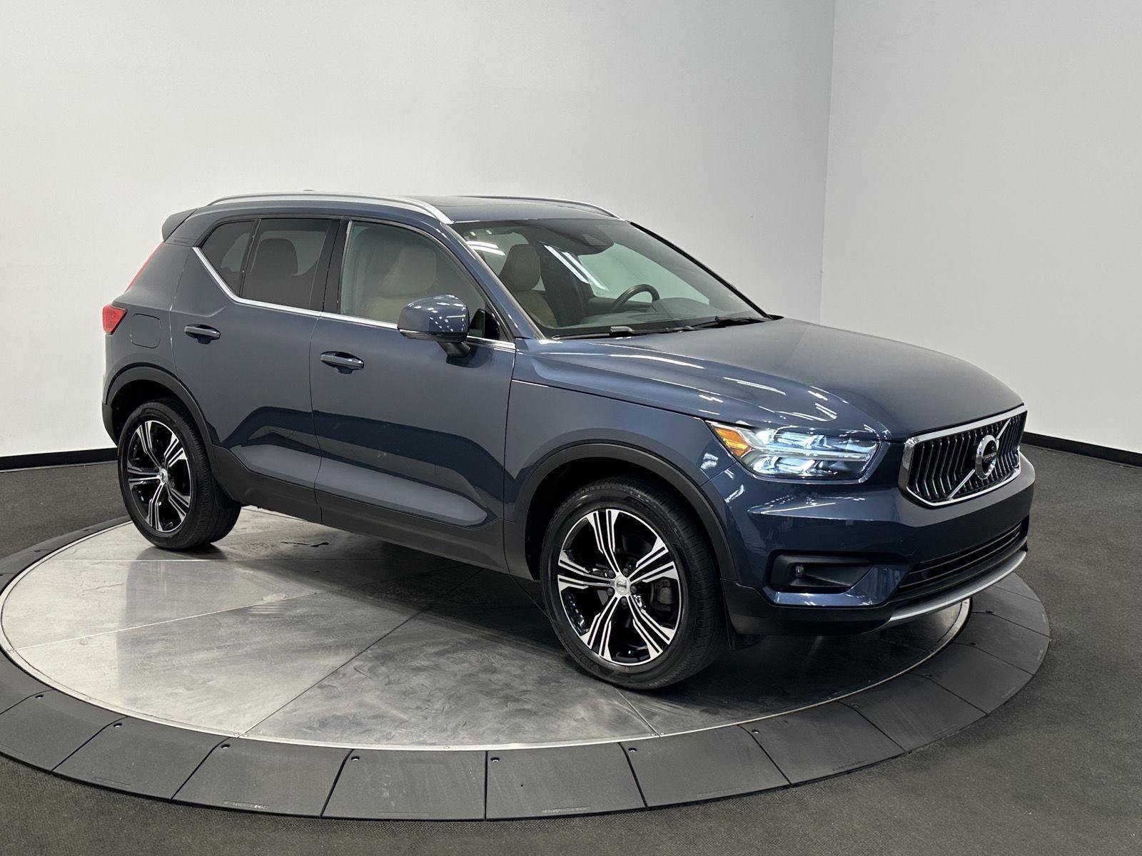 Used 2020 Volvo XC40 T5 Inscription w/ Protection Package