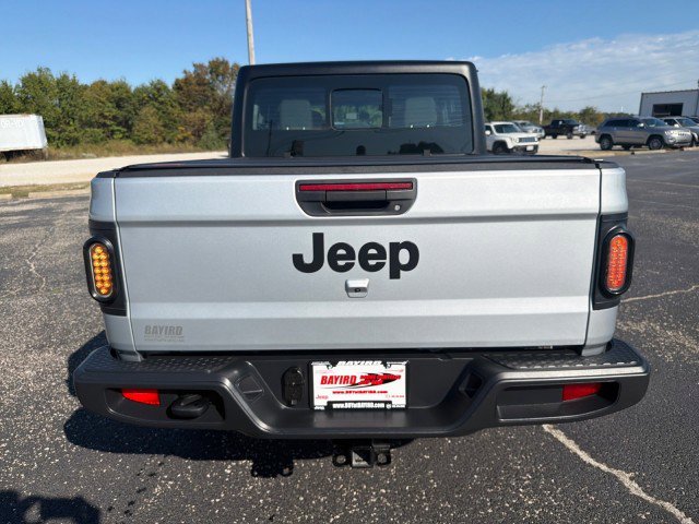 Used 2023 Jeep Gladiator Sport w/ Trailer Tow Package image 20