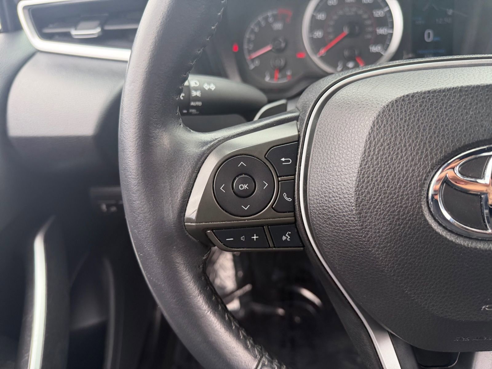 Certified 2022 Toyota Corolla SE w/ Carpet Mat Package (TMS) FWD image 21