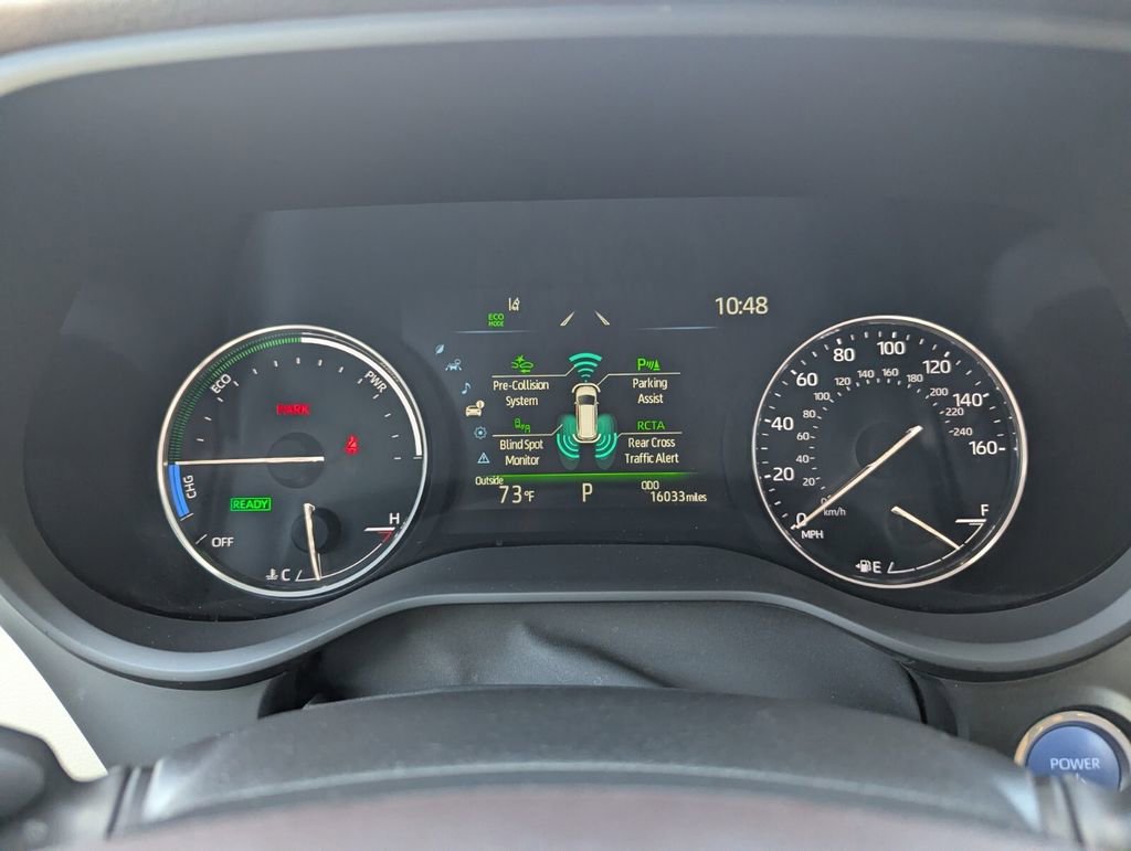 Certified 2024 Toyota Sienna Platinum image 34