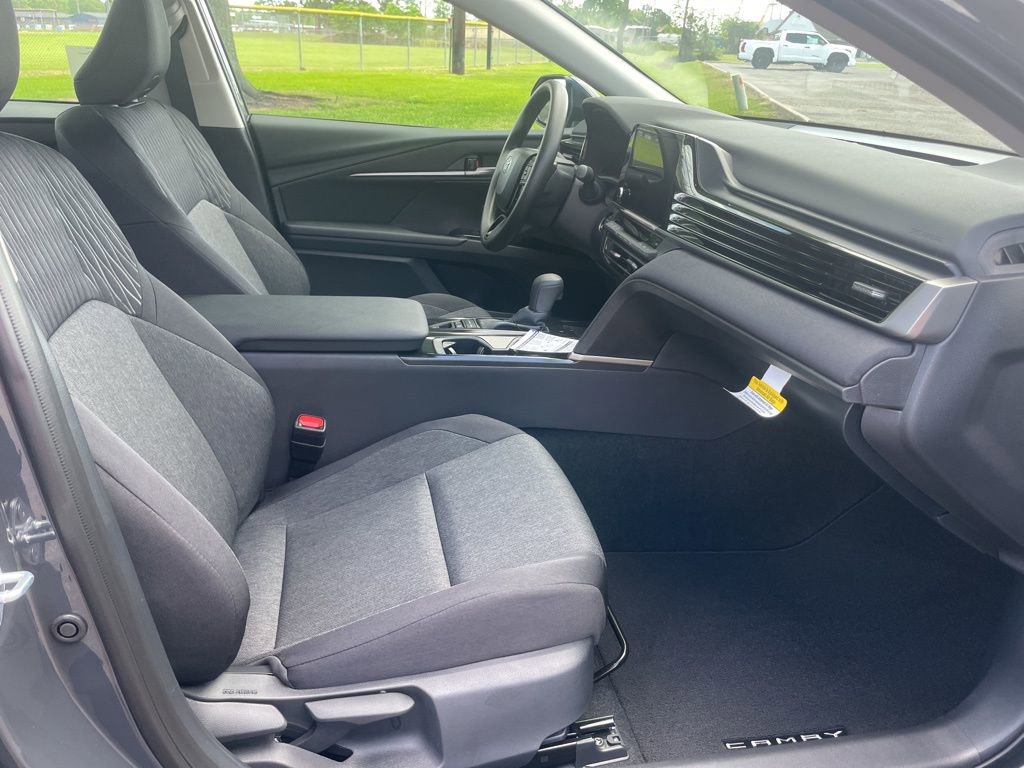 New 2026 Toyota Camry LE w/ Convenience Package FWD image 15