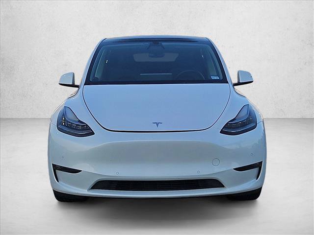 Used 2022 Tesla Model Y Long Range AWD/4WD image 2