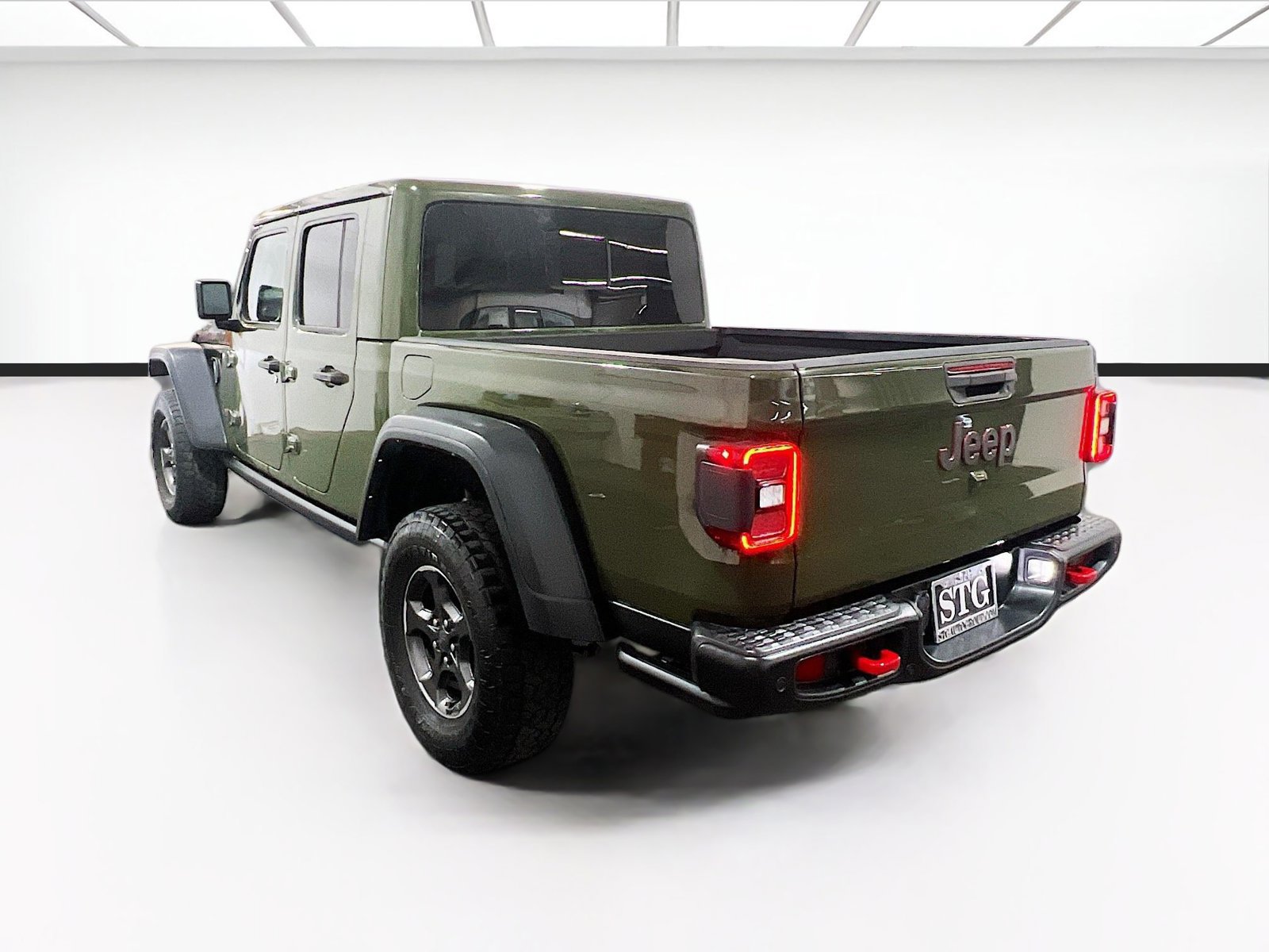 Used 2022 Jeep Gladiator Rubicon w/ LED Lighting Group AWD/4WD image 6