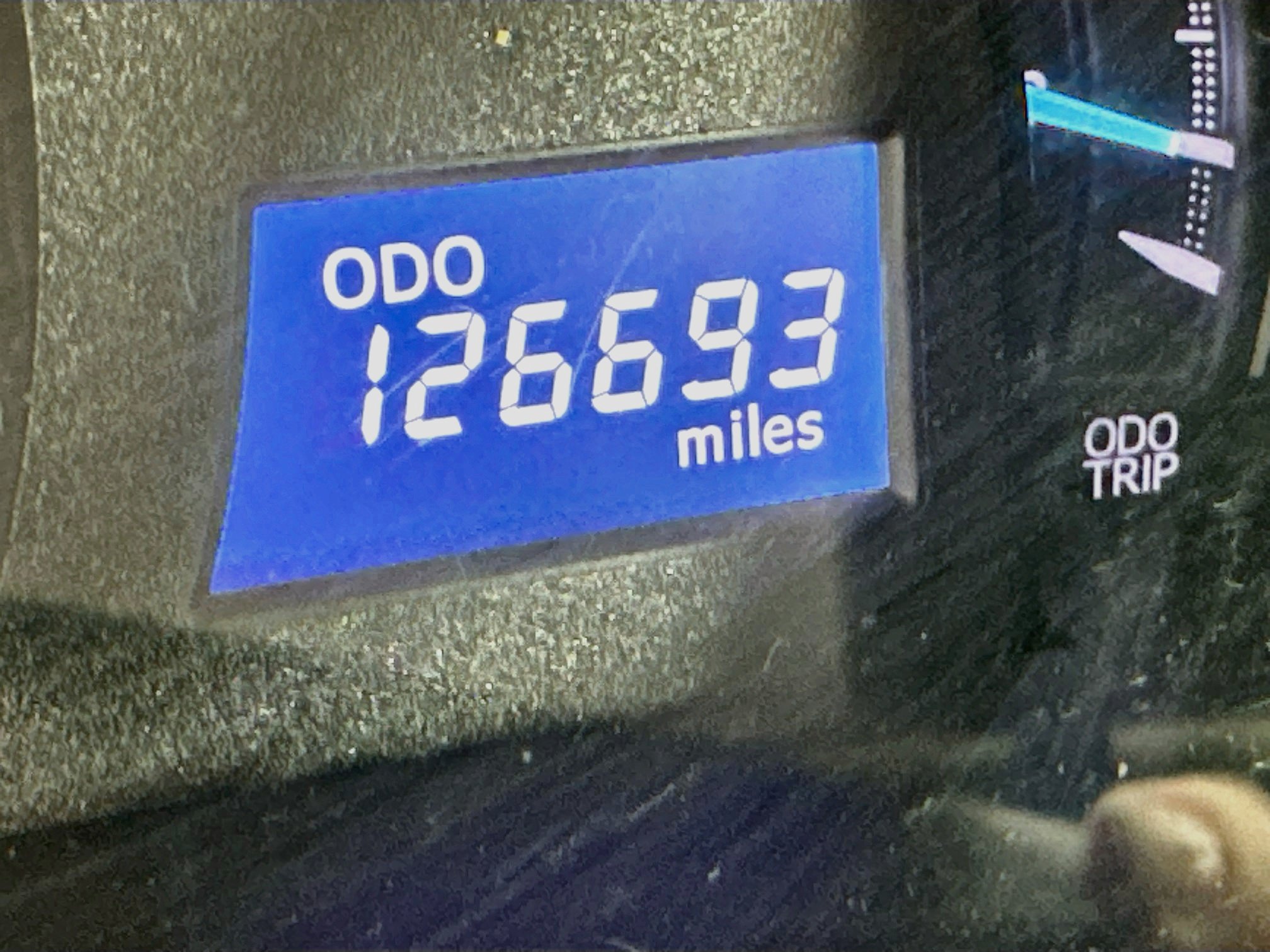 Used 2013 Toyota Camry LE FWD image 19