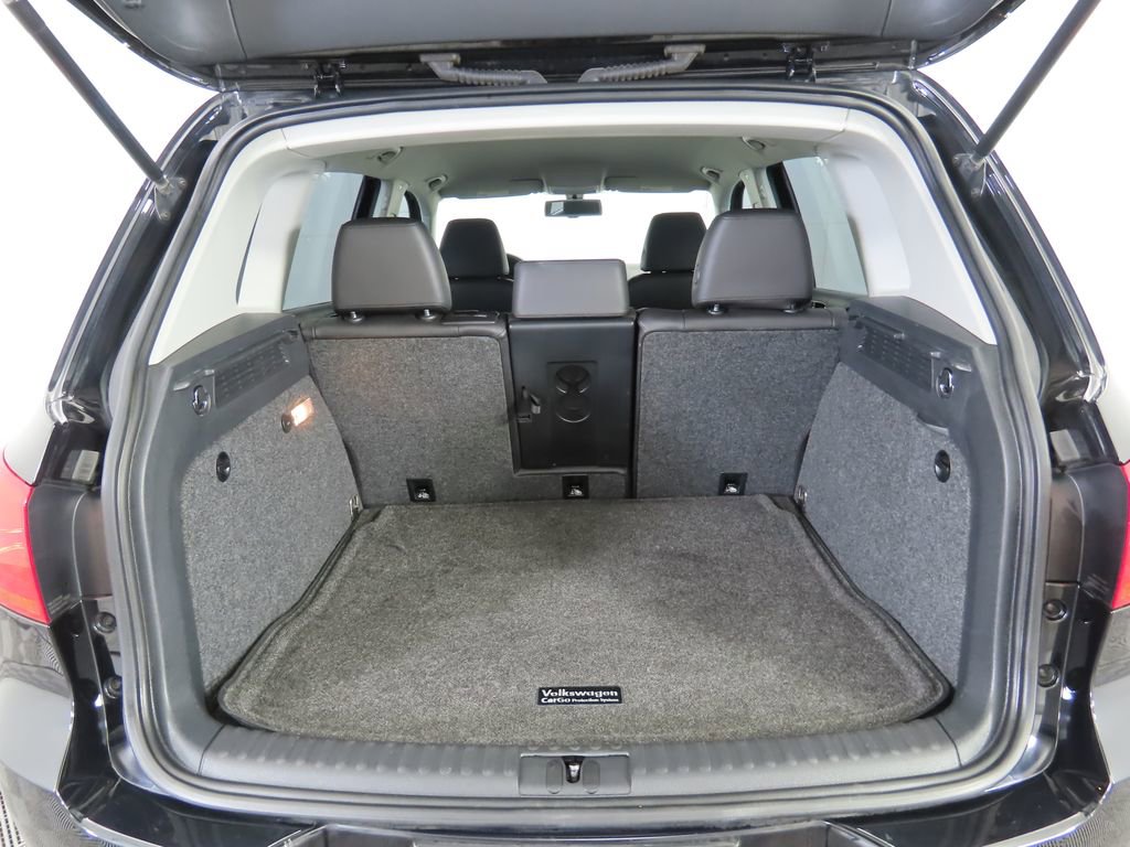 Used 2016 Volkswagen Tiguan S image 26