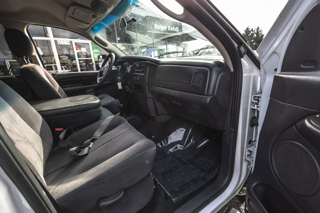 Used 2005 Dodge Ram 2500 Truck SLT w/ Trailer Tow Group image 26