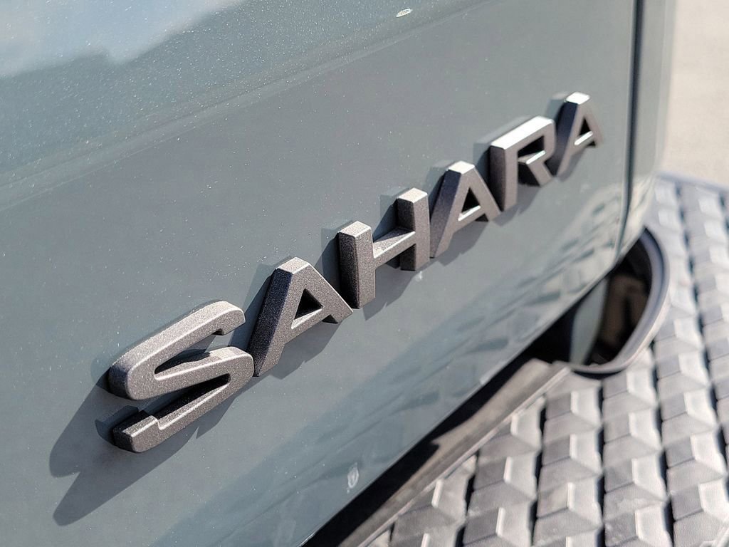 New 2026 Jeep Gladiator Mojave AWD/4WD image 10