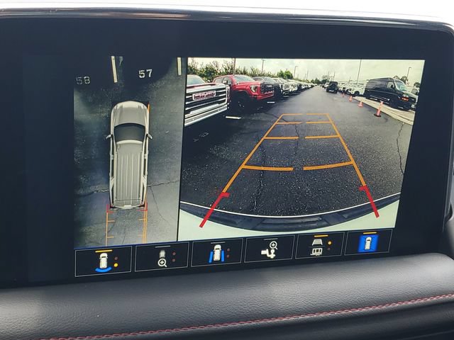 Used 2022 Chevrolet Suburban RST w/ Luxury Package RWD image 18