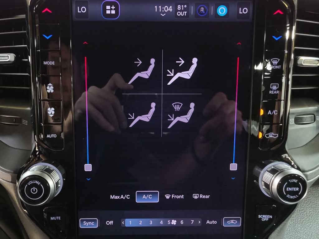 New 2026 RAM 2500 Tradesman AWD/4WD image 25