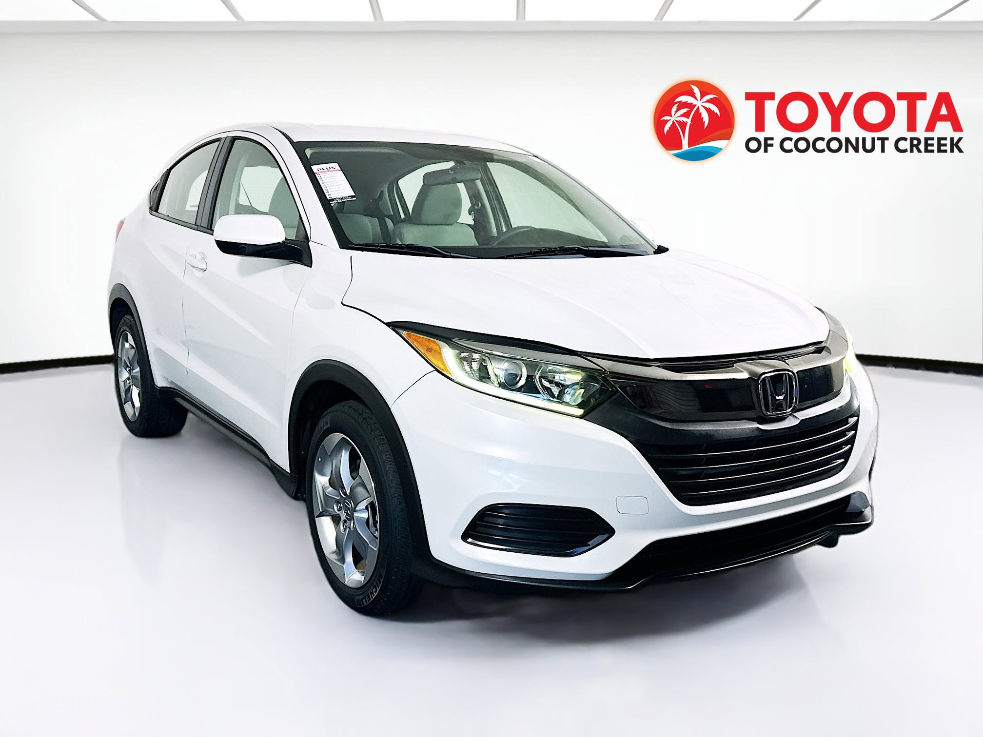Used 2019 Honda HR-V LX image 1