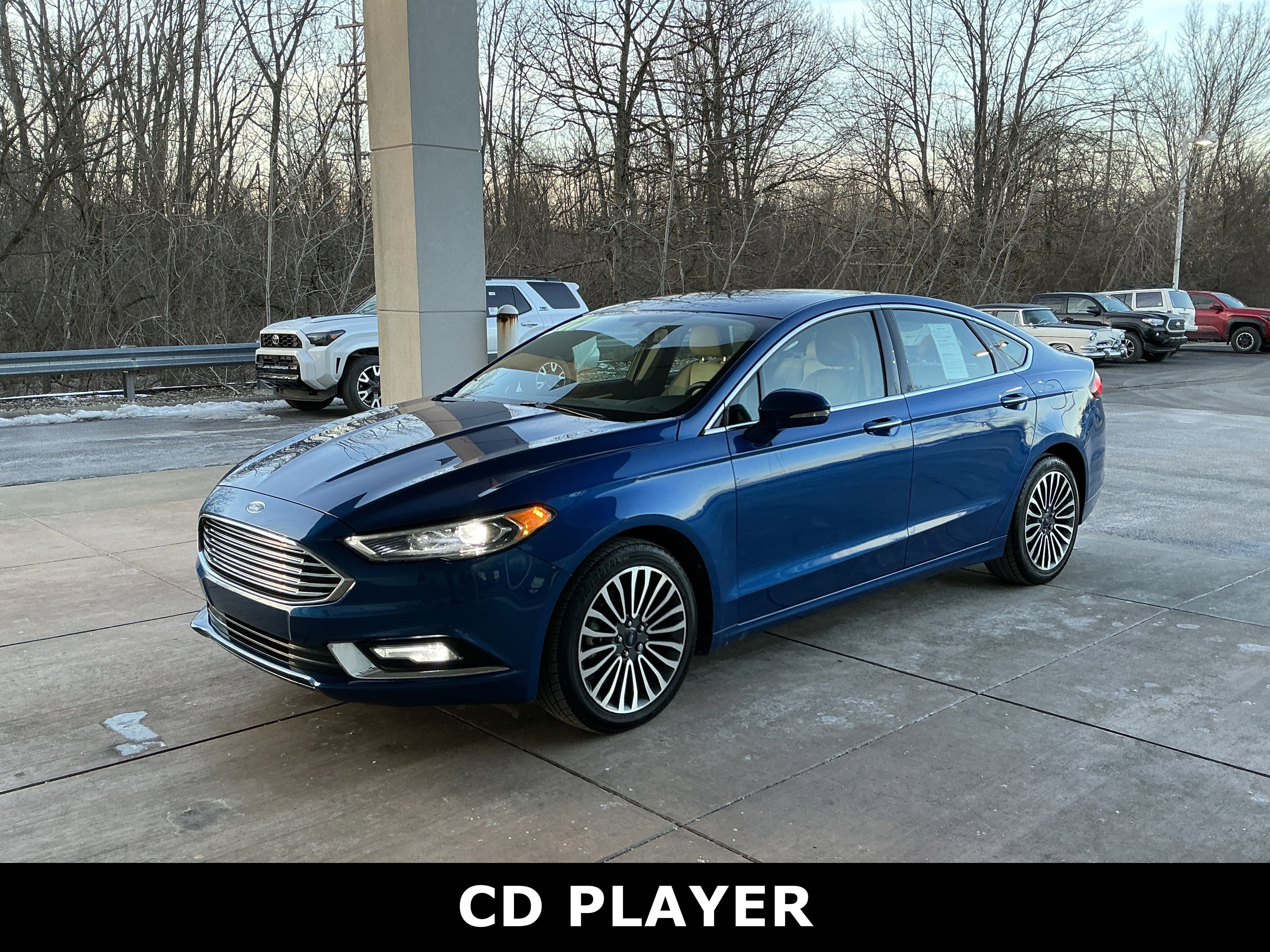 Used 2017 Ford Fusion Titanium image 3