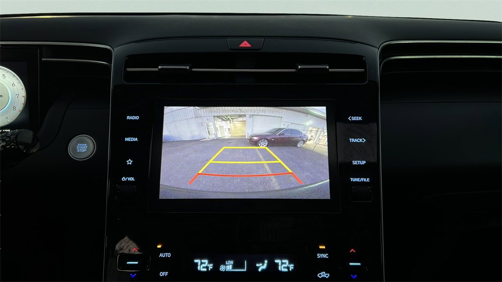 Used 2022 Hyundai Santa Cruz SEL Premium w/ Cargo Package image 9