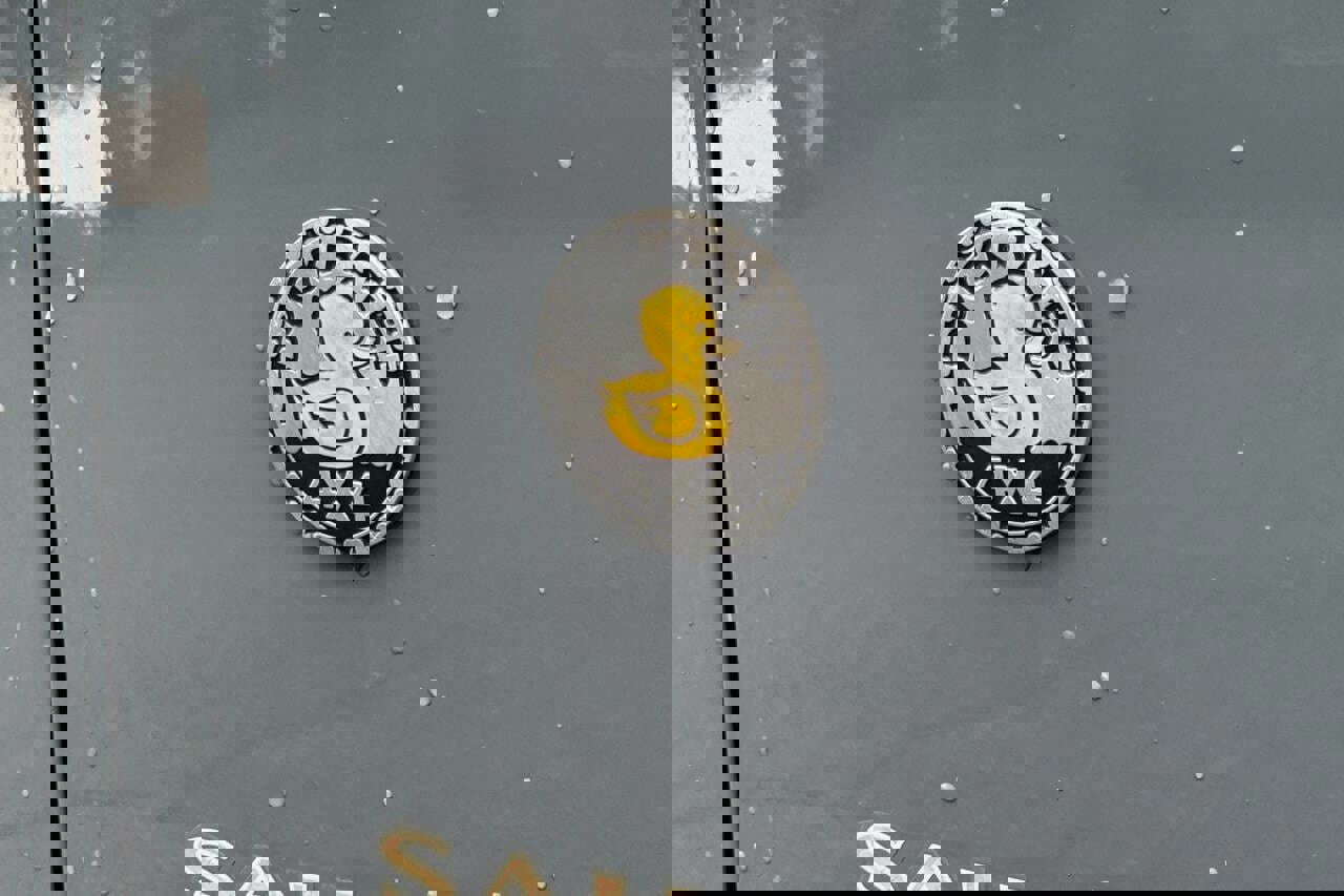 Used 2015 Jeep Wrangler Unlimited Sahara w/ Connectivity Group image 36