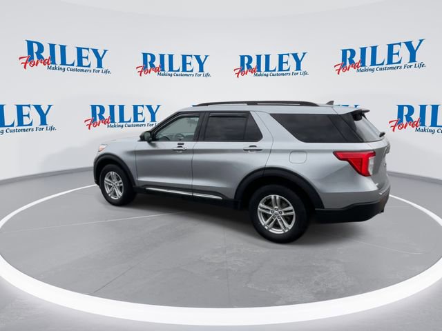 Certified 2023 Ford Explorer XLT image 6